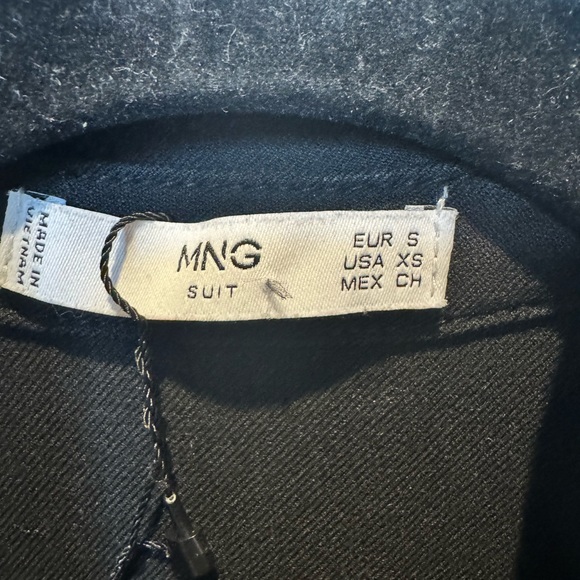 Black jumpsuit - Picture 4 of 4